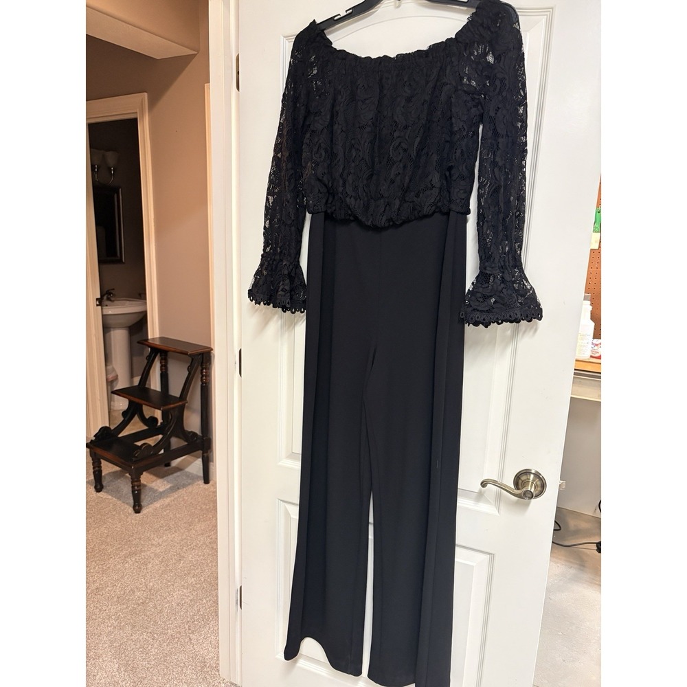 ADRIANNA PAPELL Black Off The Shoulder Lace Jumpsuit Size US XL NWOT - Picture 9 of 10